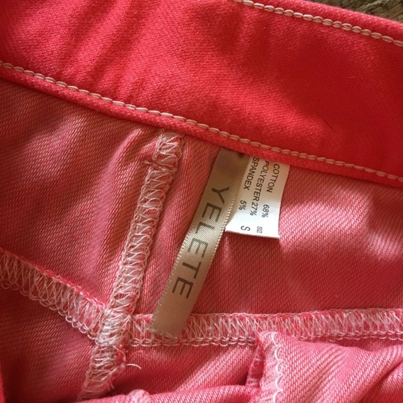 Capris - Picture 2 of 2